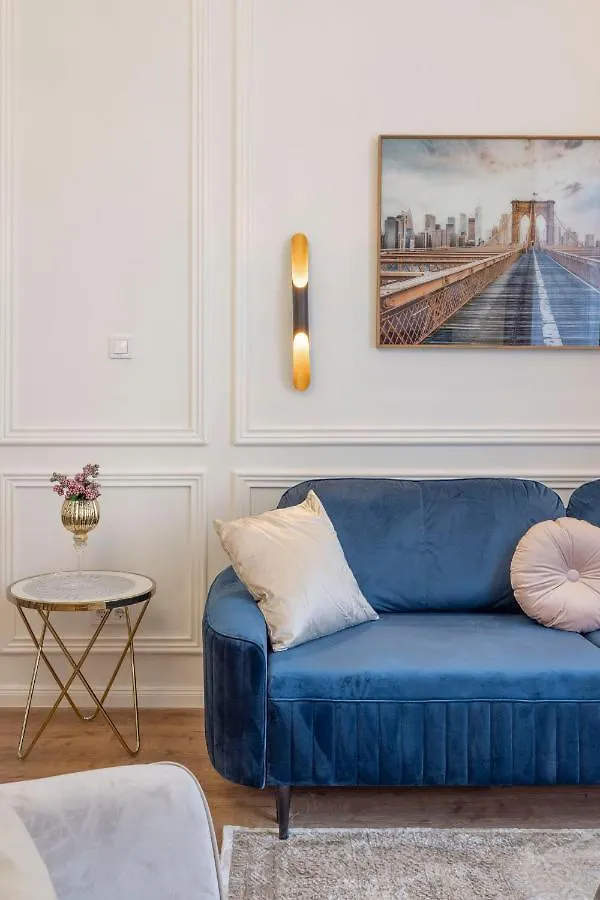 Apartment Luxurious Central Grand Home W/ 3Bedrm 2Bathrm Budapest Hungary